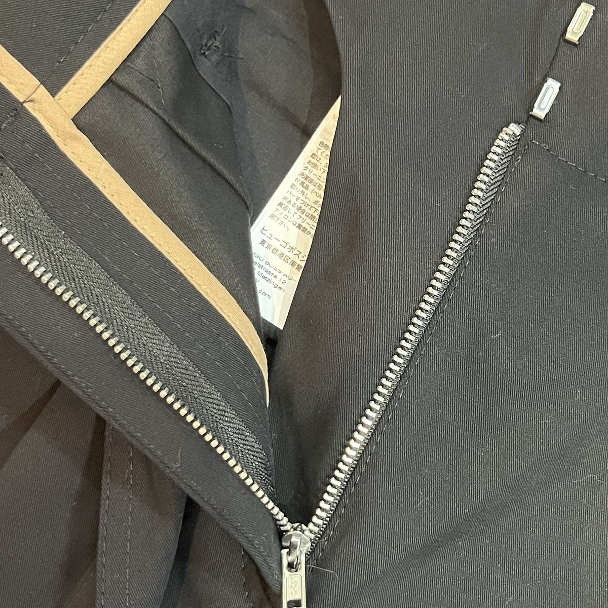 HUGO BOSS(ヒューゴボス) ベルテッドワイドパンツ ブラック