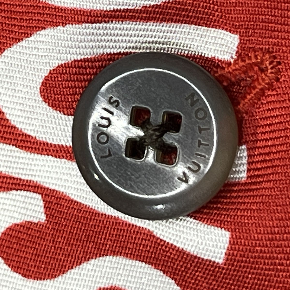 LOUIS VUITTON シティロゴプリントシルクシャツRM181M FIO HES22W 古着・中古-6枚目のアイテム画像