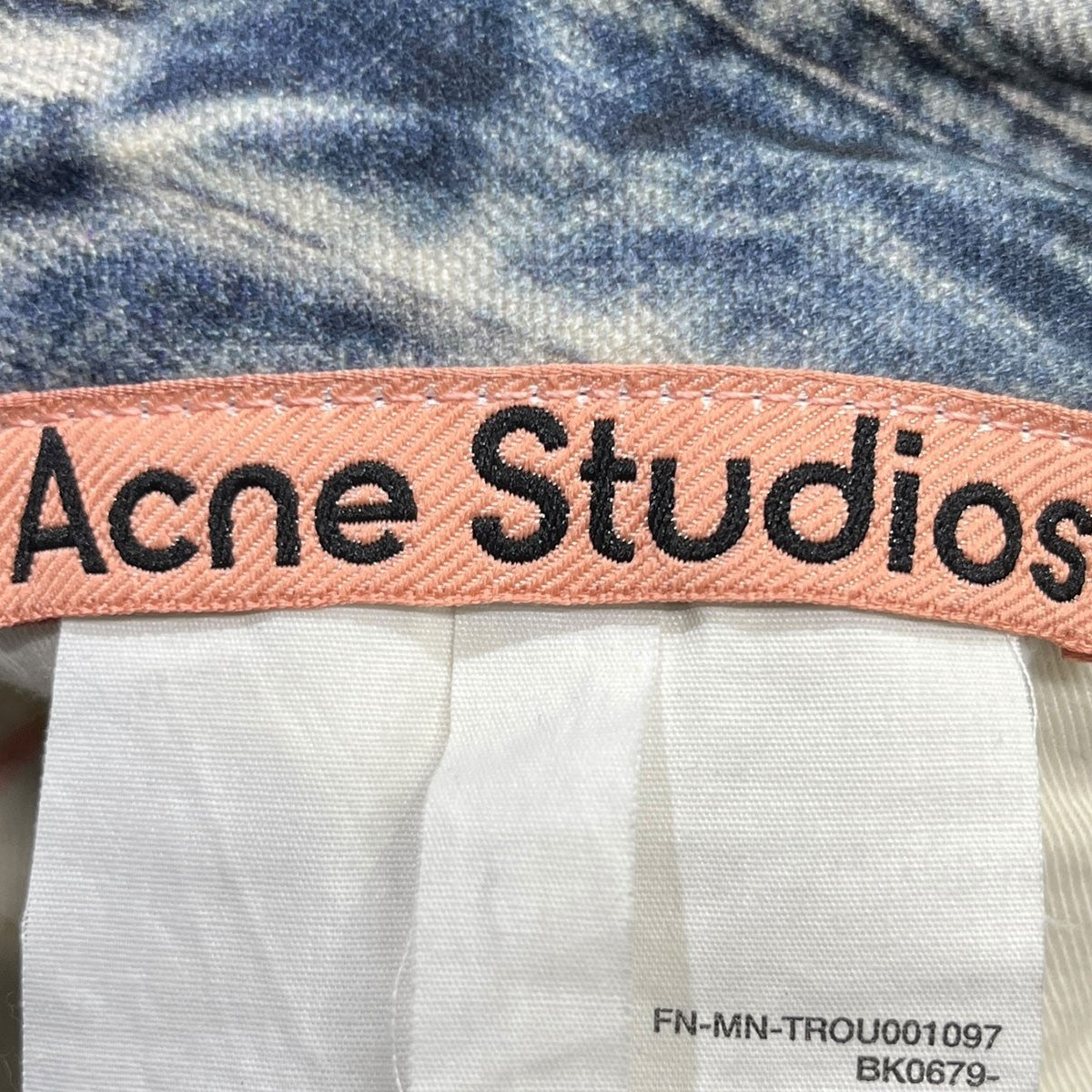 ACNE STUDIOS(アクネストゥディオズ) SUPER BAGGY FIT JEANS 転写