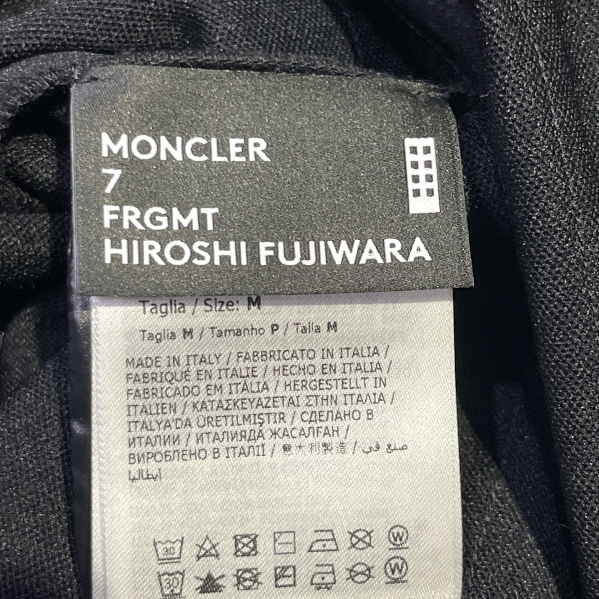 MONCLER GENIUS×FRAGMENT DESIGN 22AWLS HOCKEY T-SHIRTH209U8G00004 M2355 古着・中古-6枚目のアイテム画像