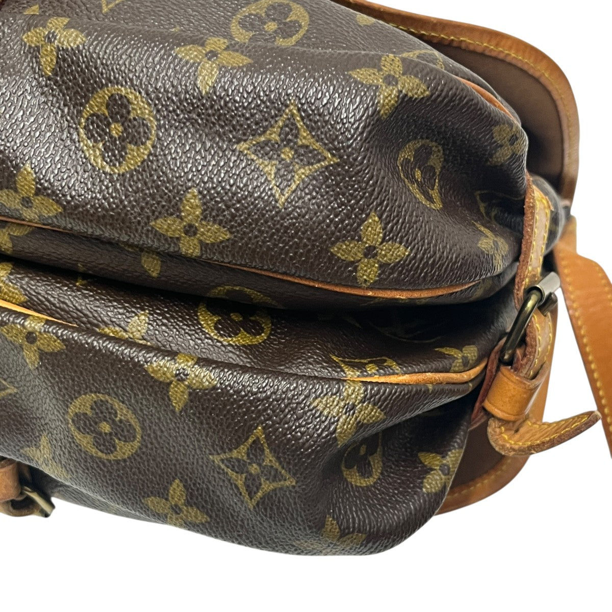 LOUIS VUITTON(ルイヴィトン) ソミュール30ショルダーバッグM42256 
