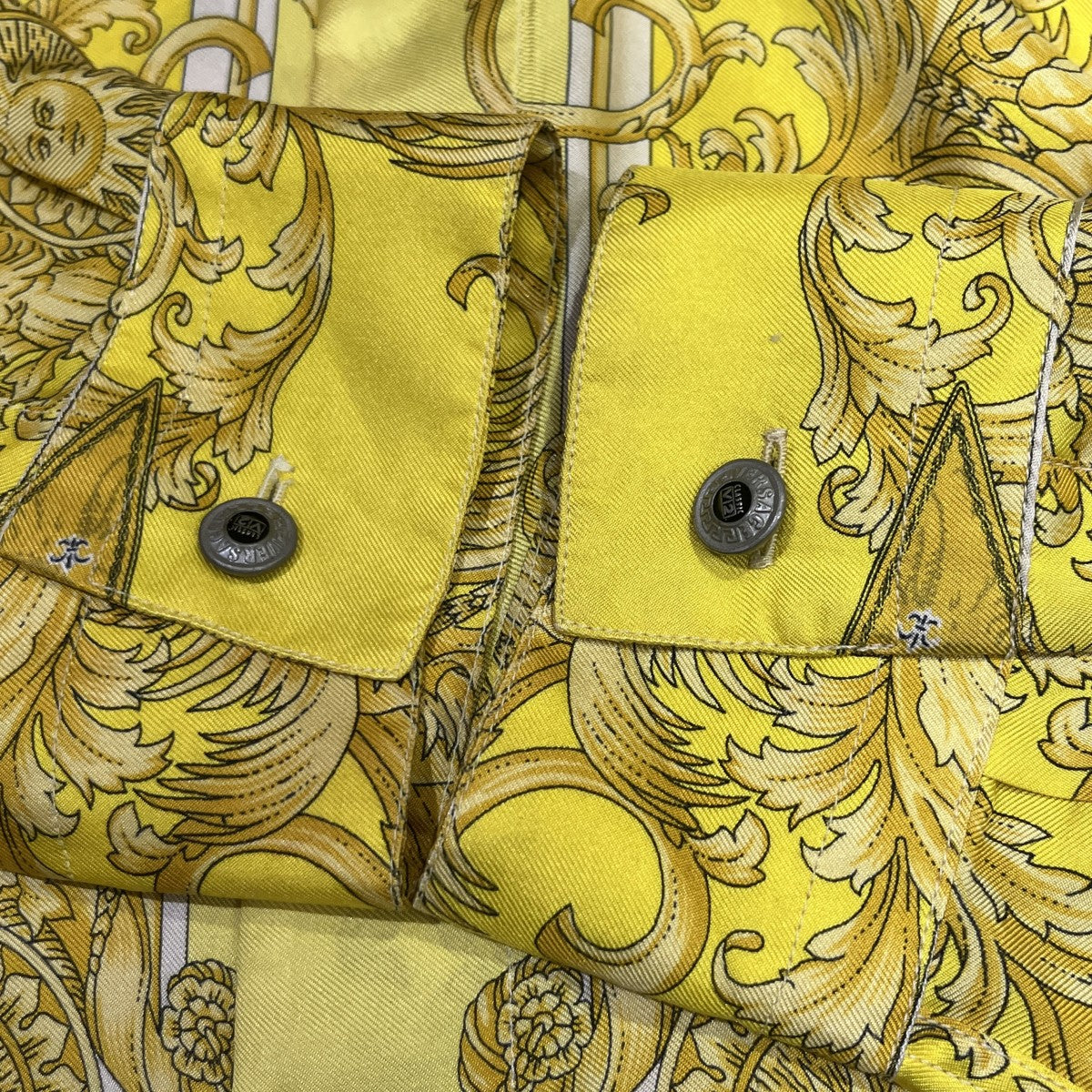 VERSACE CLASSIC V2 バロック柄 航船シルクシャツ 古着・中古-6枚目のアイテム画像