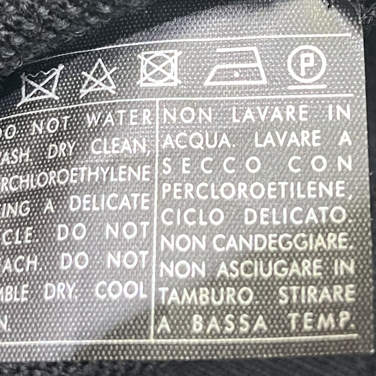 Salvatore Ferragamo ワッフル編みカーディガン 古着・中古-4枚目のアイテム画像