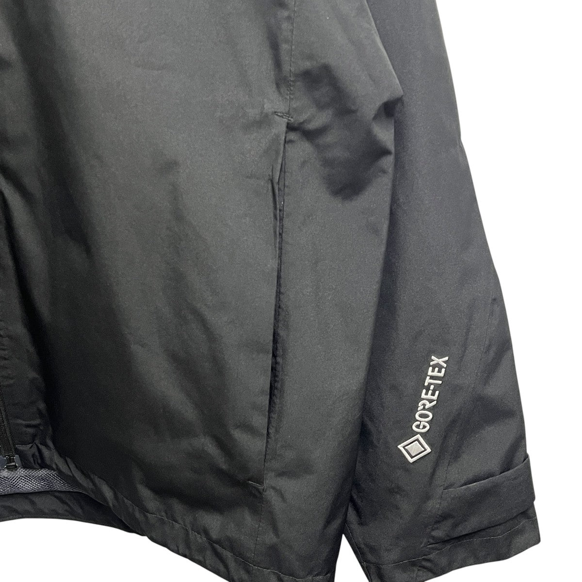 adidas テレックス Xperior 2層構造 GORE-TEX ジャケットJD8344 古着・中古-4枚目のアイテム画像