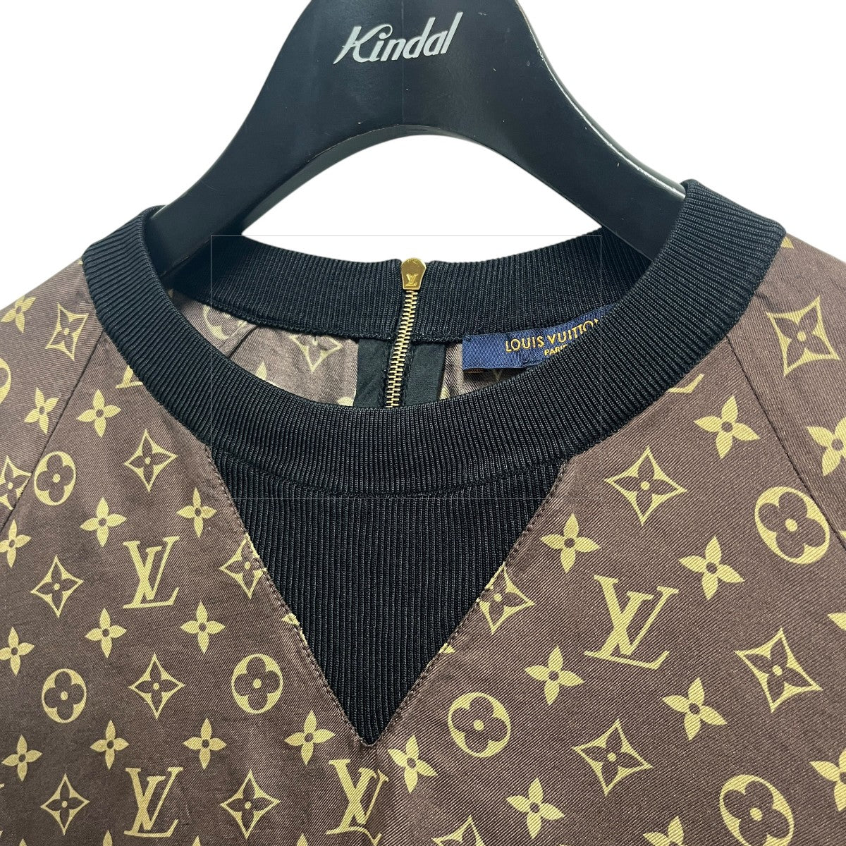 LOUIS VUITTON モノグラム総柄シルクハーフジップカットソーワンピースRW212W ZEW FLDR55 古着・中古-3枚目のアイテム画像