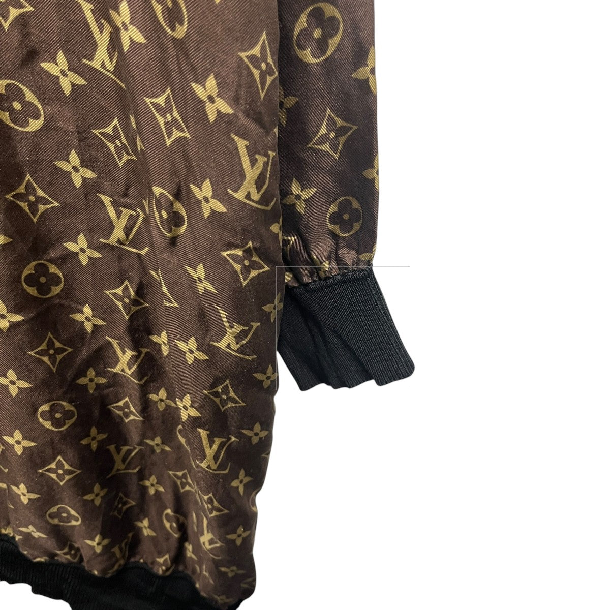 LOUIS VUITTON モノグラム総柄シルクハーフジップカットソーワンピースRW212W ZEW FLDR55 古着・中古-5枚目のアイテム画像
