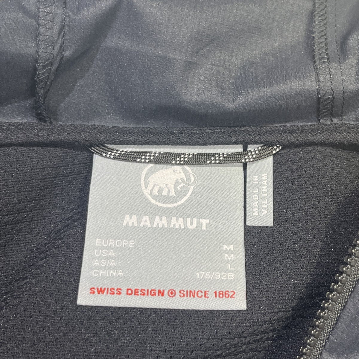 Glider 2．0 WB Hooded JKT1012-00630