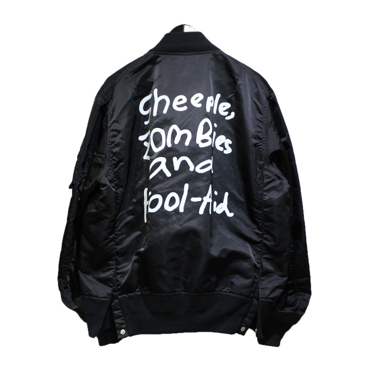 サカイ 22AW MADSAKI Print Nylon Twill Blouson プリントナイロンツイルブルゾン ジャケットです。 sacai アウター 古着・中古アイテム