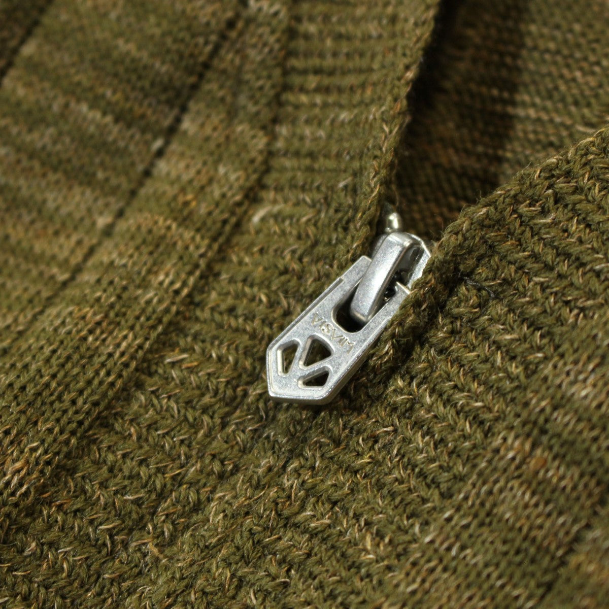 VISVIM(ビズビム) 23AW KNIT ZIP CARDIGAN ニット ジップ ウール リネン カーディガン 0123205012005  オリーブ サイズ L｜【公式】カインドオルオンライン ブランド古着・中古通販【kindal】