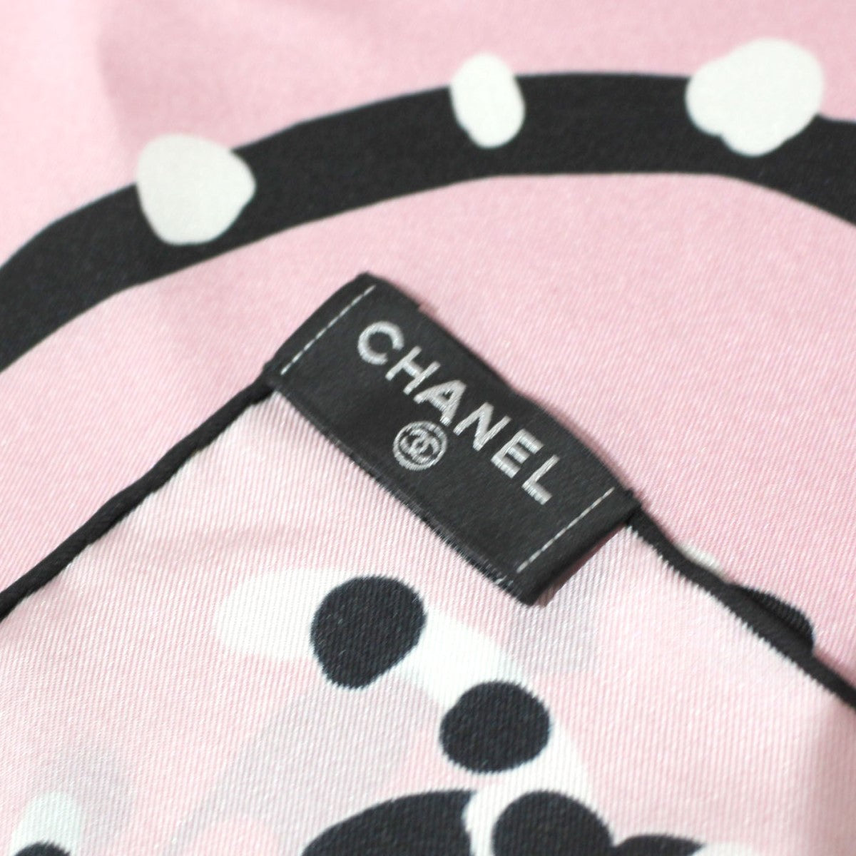 CHANEL(シャネル) ココマークスカーフ シルクスカーフ ピンク｜【公式】カインドオルオンライン ブランド古着・中古通販【kindal】