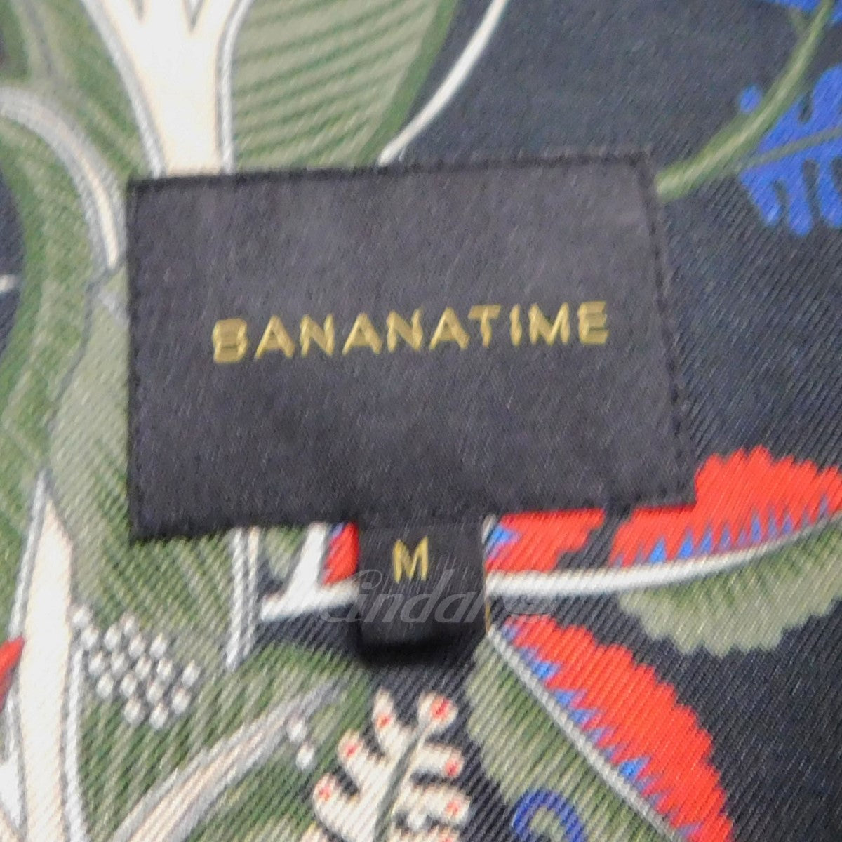 BANANATIME(バナナタイム) バンドカラー総柄シルクシャツ ブラック