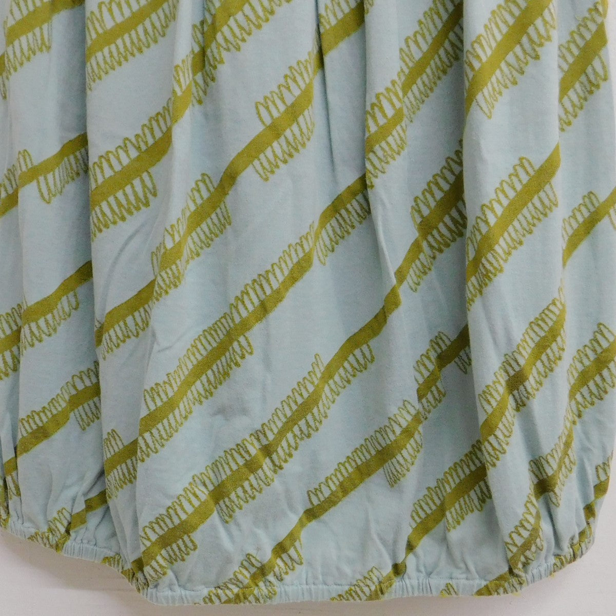 en route カットジャガードバルーンスカート