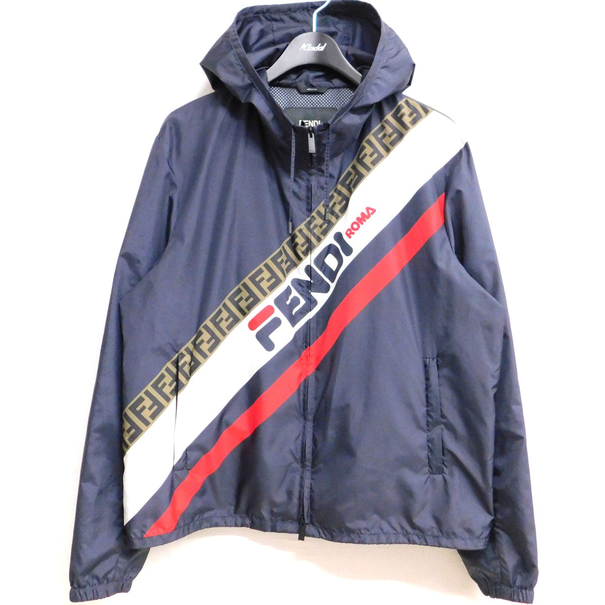 マニアナイロンウインドブレーカージャケット FW0832A601