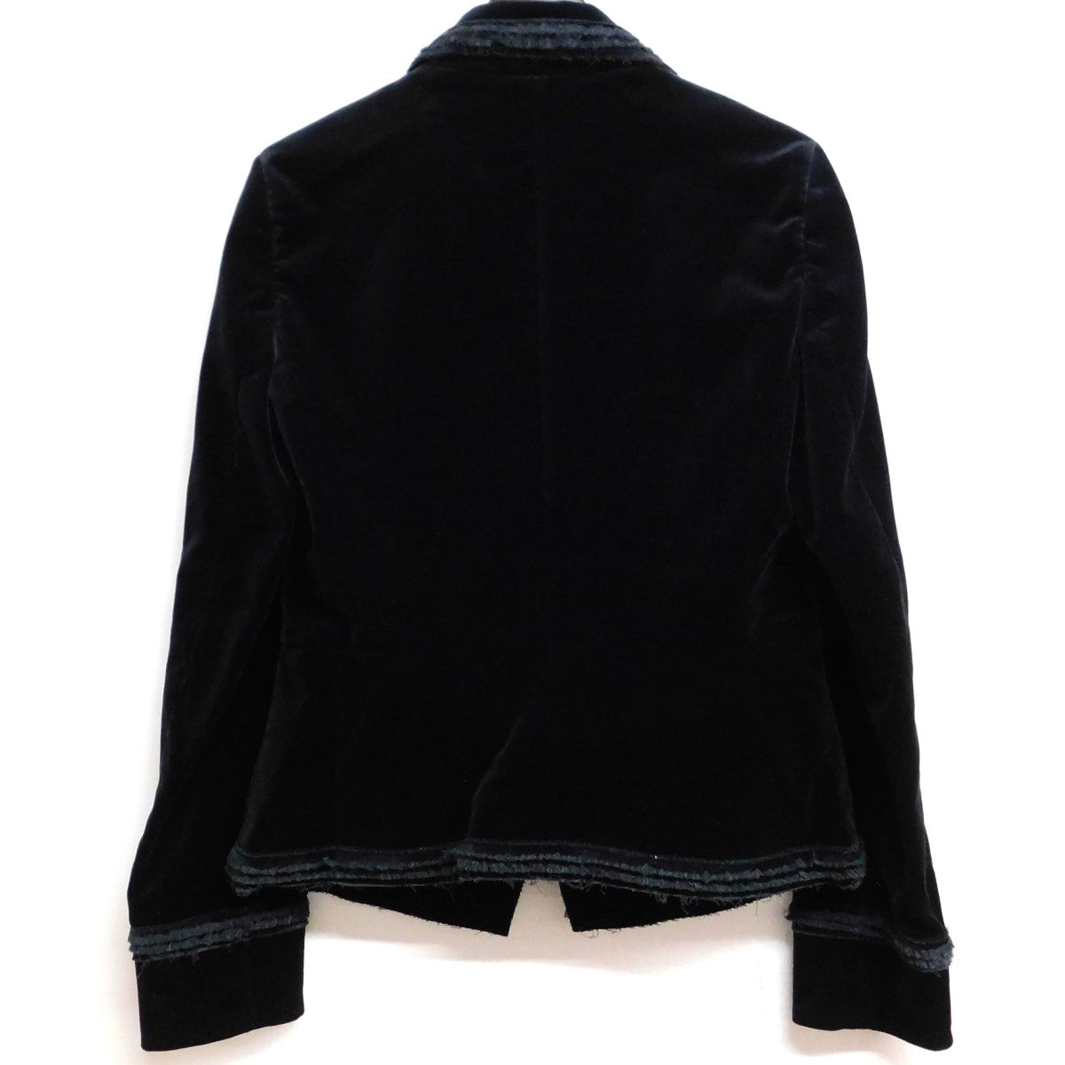 CHANEL ベルベットジャケット P38249V15297 の古着・中古アイテム