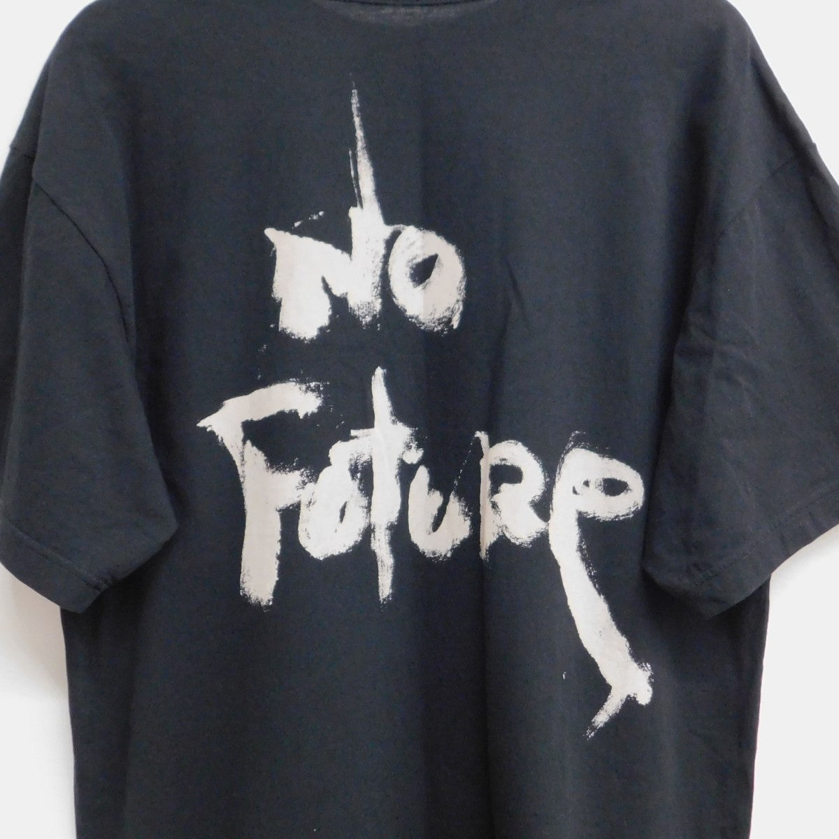 yohji yamamoto+Noir(ヨウジヤマモトプリュスノアール) バックプリントTシャツNN-T42-098 半袖Tシャツ  NN-T42-098 ブラック サイズ 2｜【公式】カインドオルオンライン ブランド古着・中古通販【kindal】