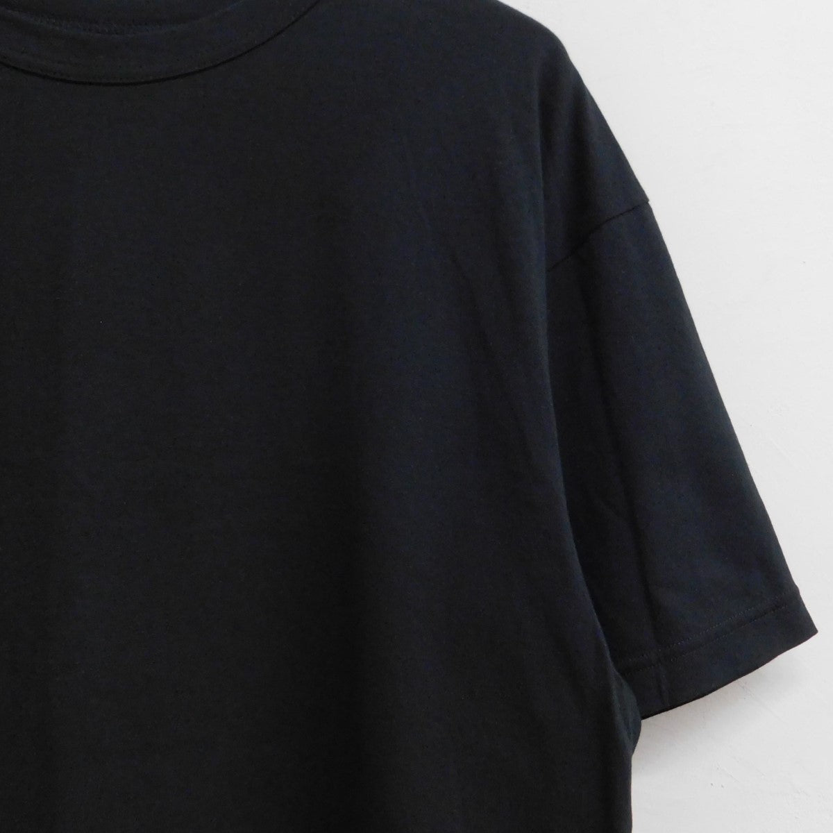 yohji yamamoto+Noir(ヨウジヤマモトプリュスノアール) バックプリントTシャツNN-T42-098 半袖Tシャツ  NN-T42-098 ブラック サイズ 2｜【公式】カインドオルオンライン ブランド古着・中古通販【kindal】