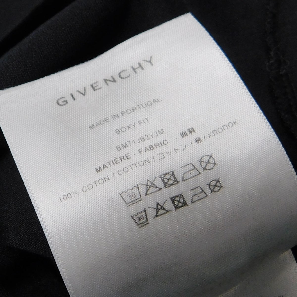 ジバンシィの2024SS サンダープリント 4Gモノグラムロゴ BM71JB3YJMです。 GIVENCHY 古着・中古 トップス アイテム