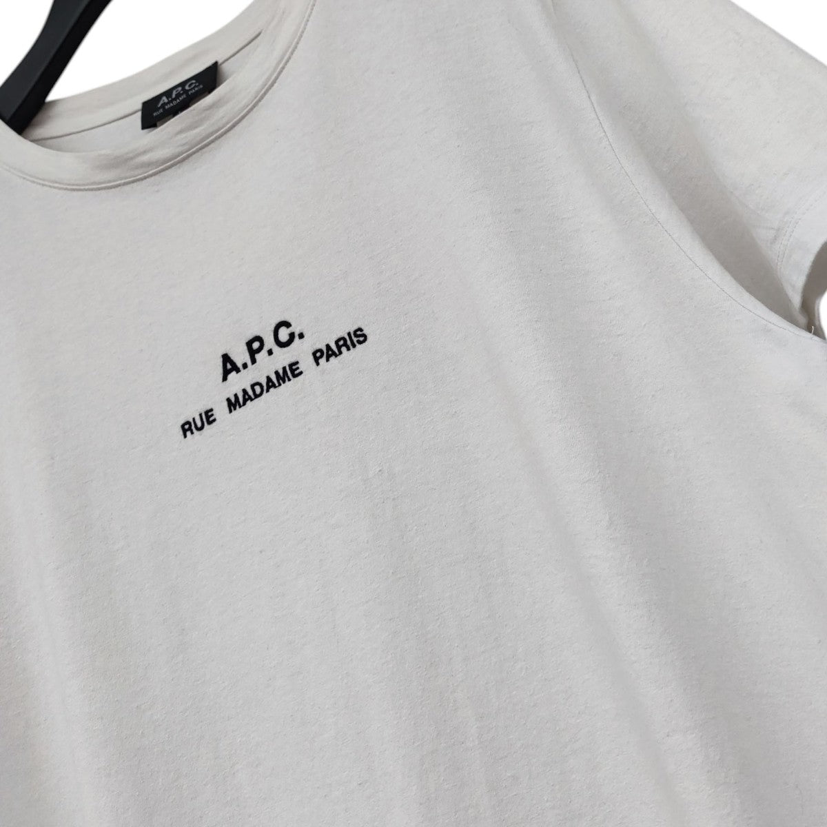 新品 A.P.C. ロゴ刺繍T シャツ　 ホワイト M A.P.C - A.P.C. アーペーセー ロゴ 刺繍 Tシャツ sizeXS/白