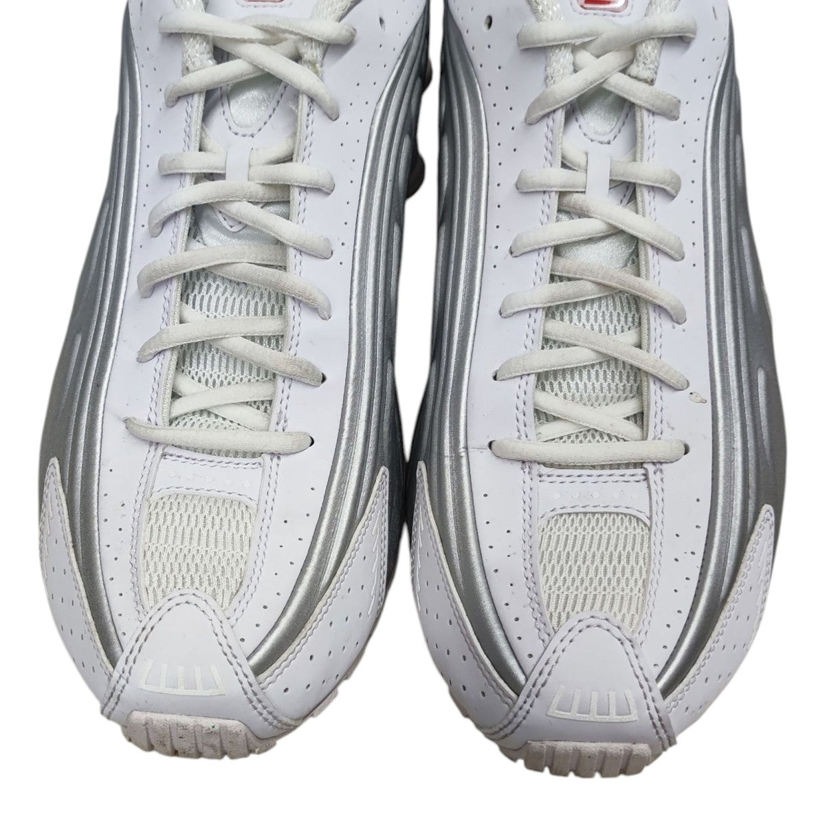 NIKE(ナイキ) SHOX R4 WHITE スニーカー HQ1988-101 HQ1988-101