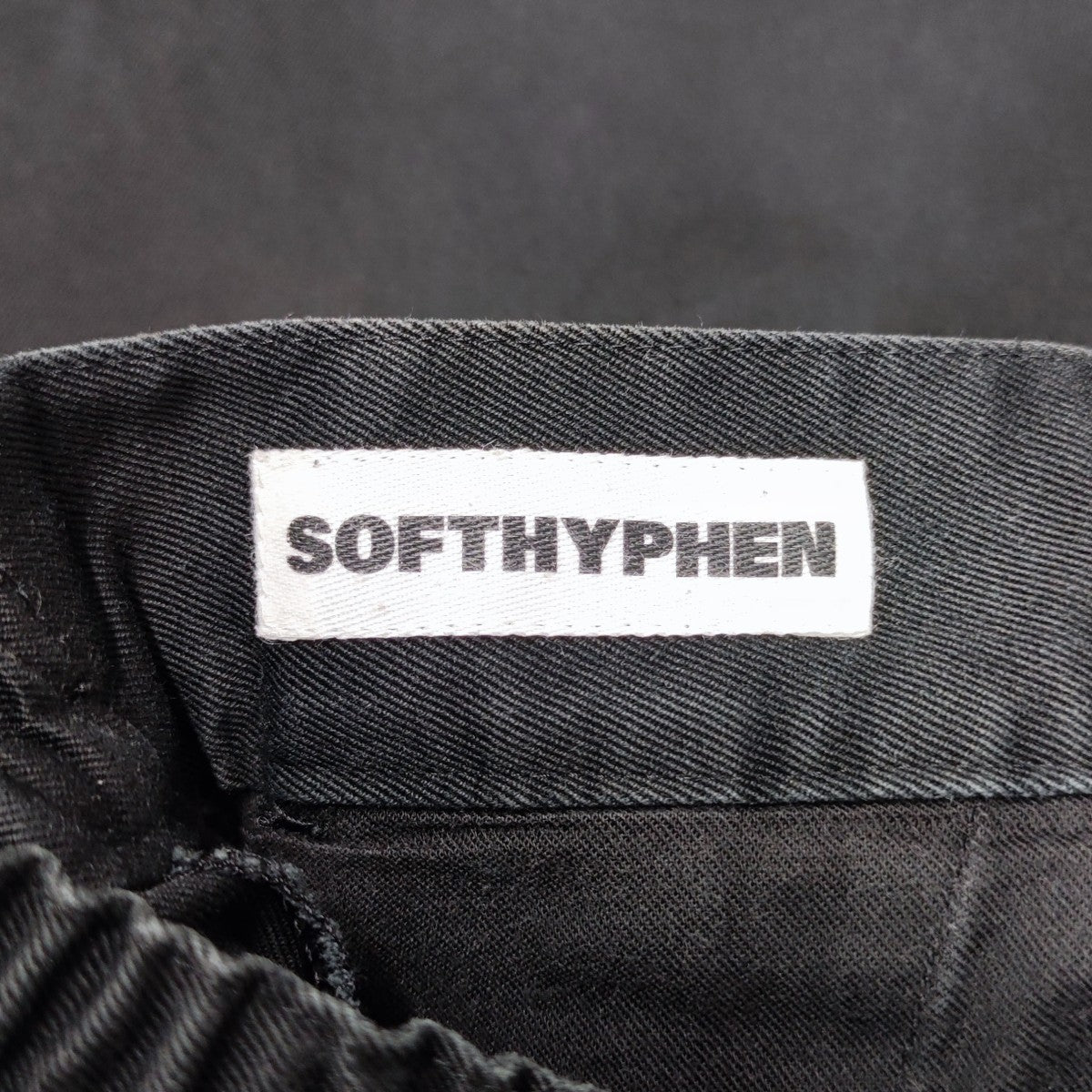 SOFTHYPHEN(ソフトハイフン) ワイドテーパードパンツ