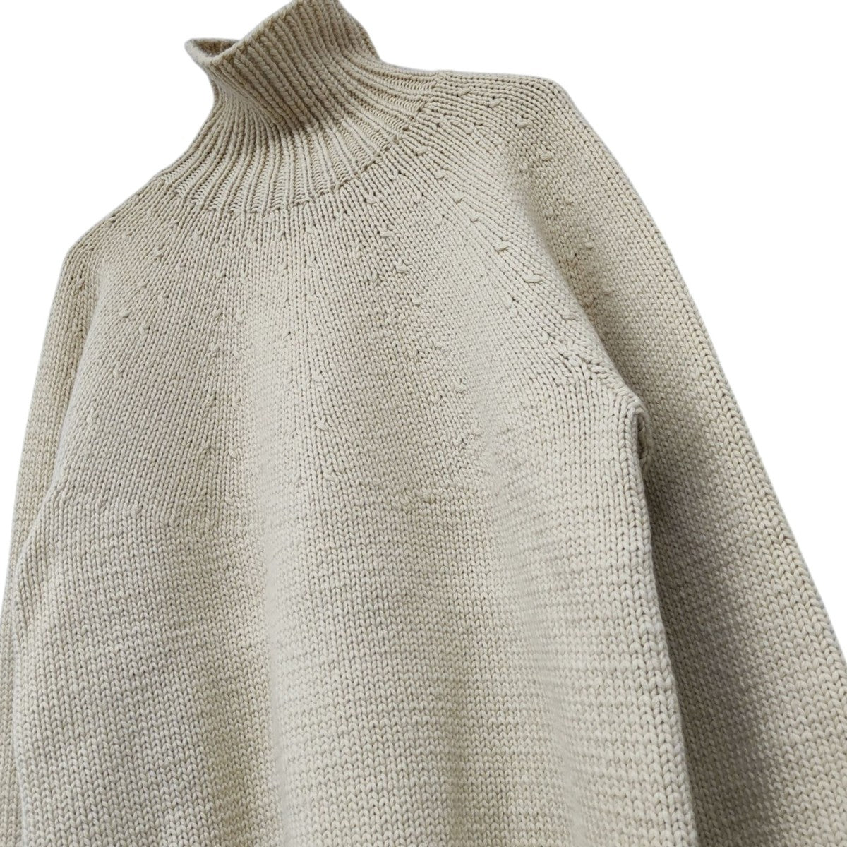 COMOLI(コモリ) カシミア和紙ハンドタートルネックニット N03-06009