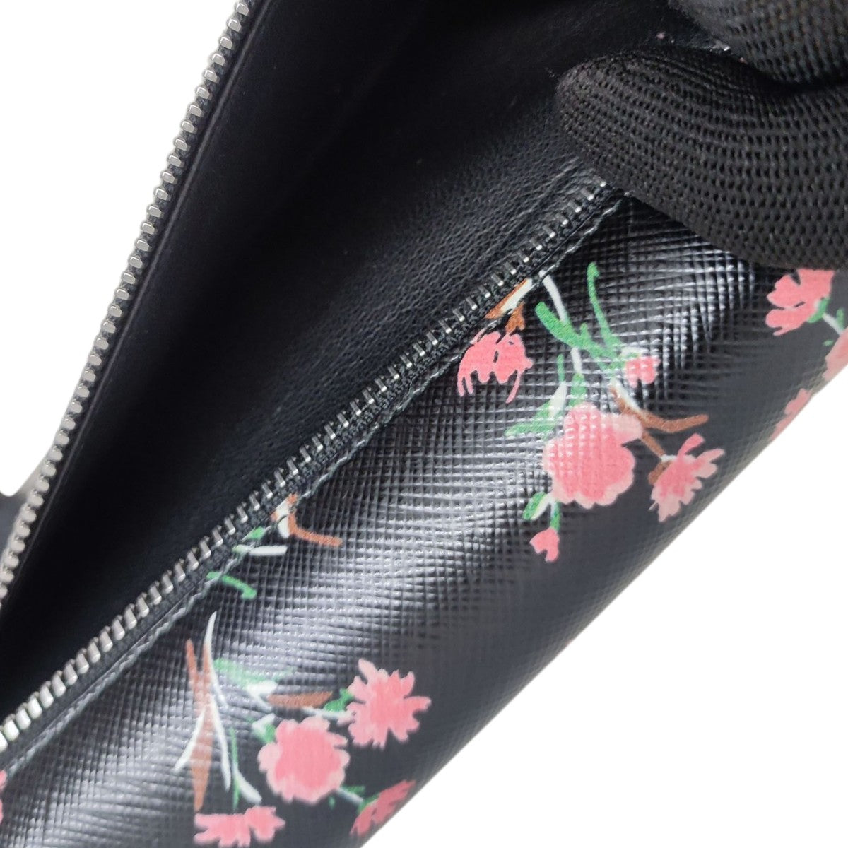 PRADA 長財布 花柄 ブラック PRADA(プラダ) サフィアーノ花柄 長財布 85N ブラック｜【公式