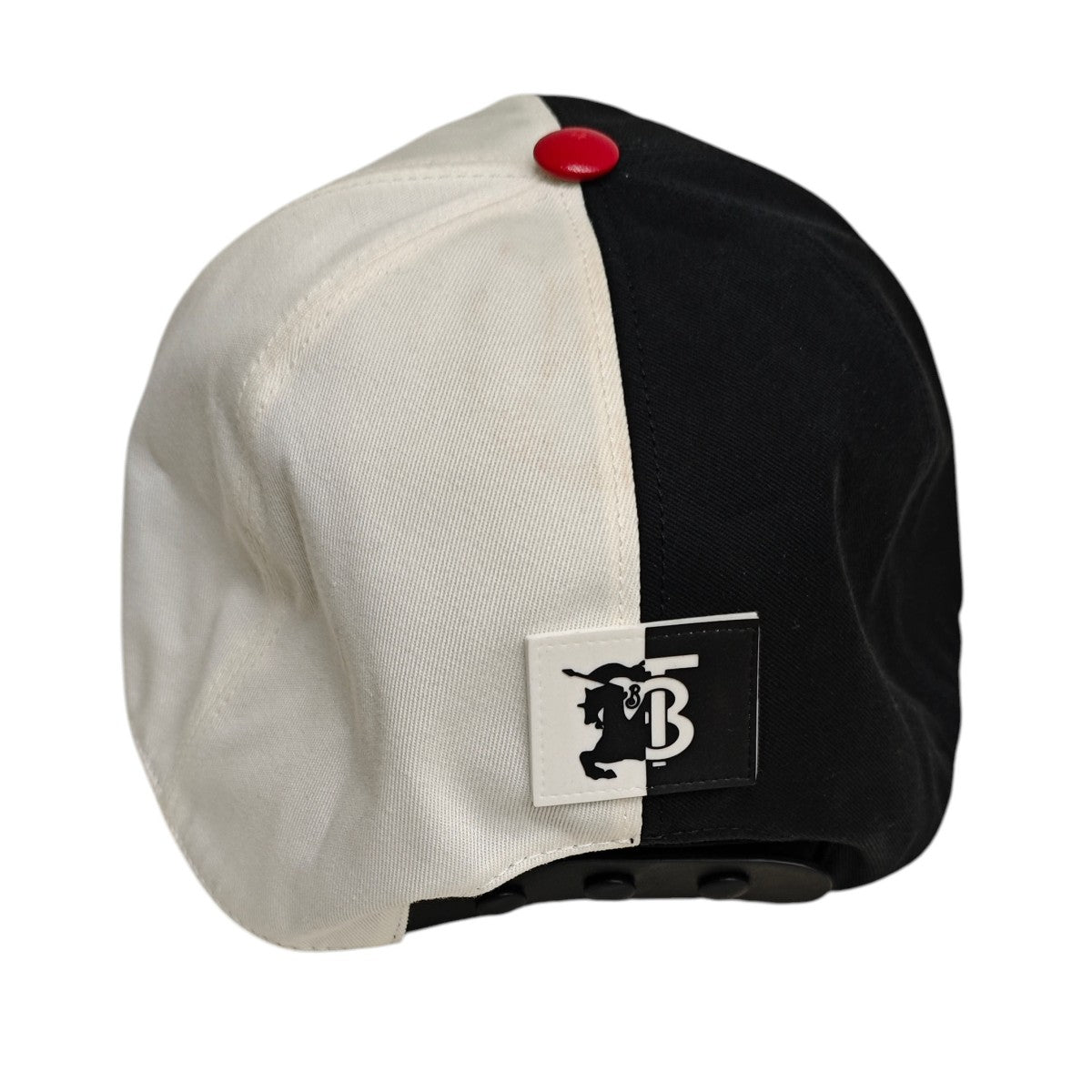 BURBERRY TBロゴ キャップ ホワイト BURBERRY(バーバリー) TBエンブロダイリー ロゴキャップ 8023974
