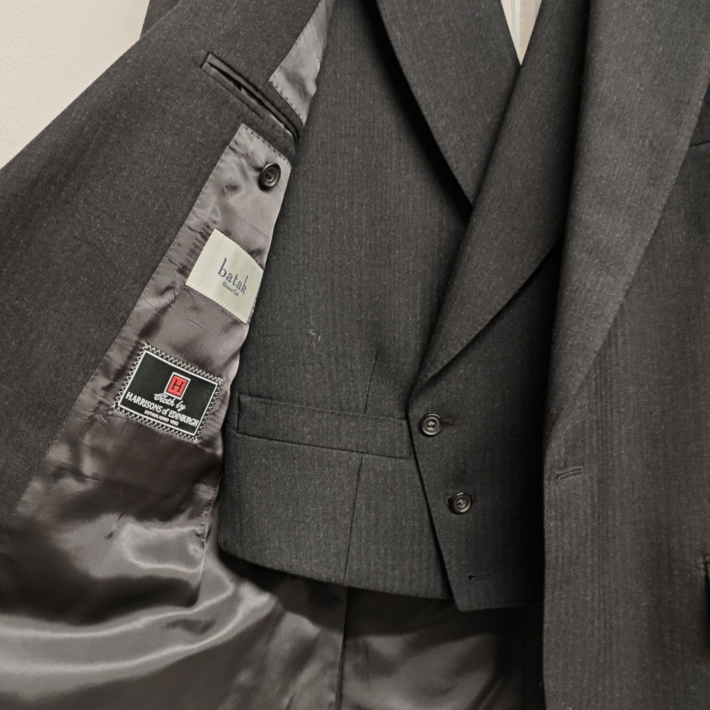 batak house cut(バタクハウスカット) 3ピース スーツ Harrisons of 
