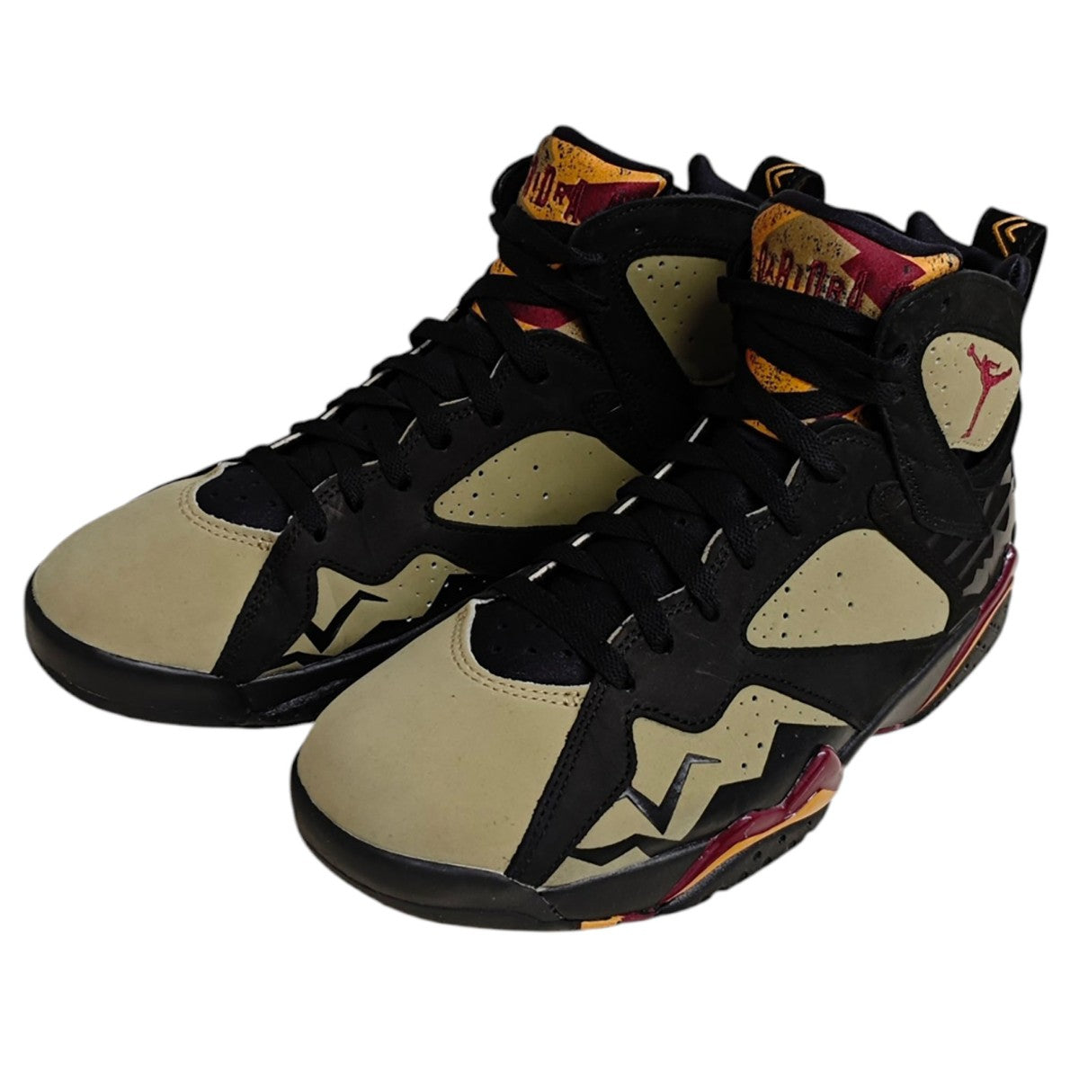 NIKE Air Jordan 7 Retro Olive ハイカットスニーカー DN9782-001 古着・中古-1枚目のアイテム画像