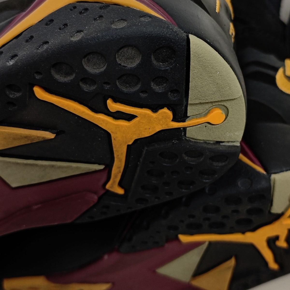 NIKE Air Jordan 7 Retro Olive ハイカットスニーカー DN9782-001 古着・中古-6枚目のアイテム画像
