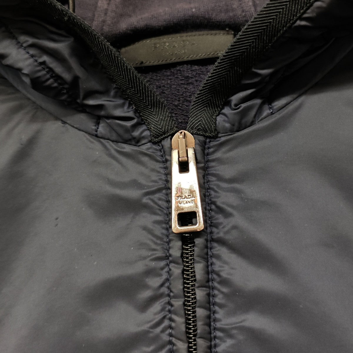 PRADA(プラダ) ナイロン切替ジップパーカー SJR341 ネイビー サイズ L