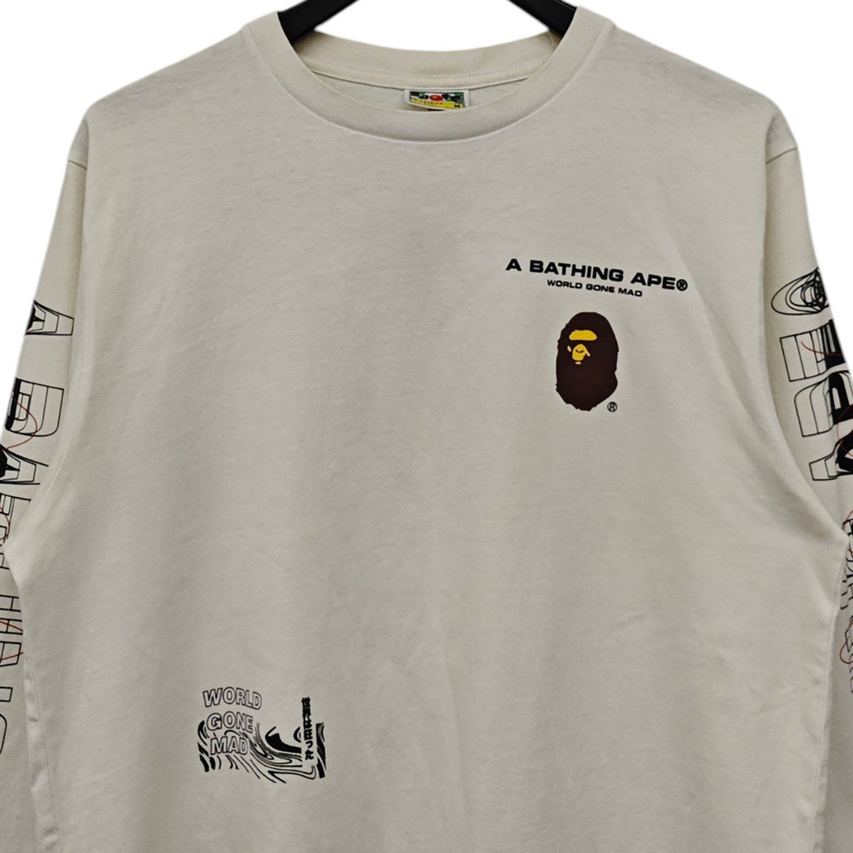 A BATHING APE ロングスリーブTシャツ WORLD GONE MAD 古着・中古-2枚目のアイテム画像