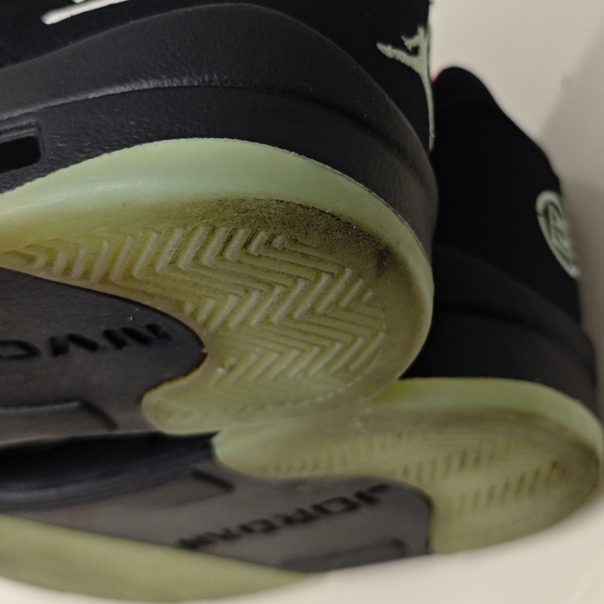 CLOT Air Jordan 5 Low スニーカー DM4640-036