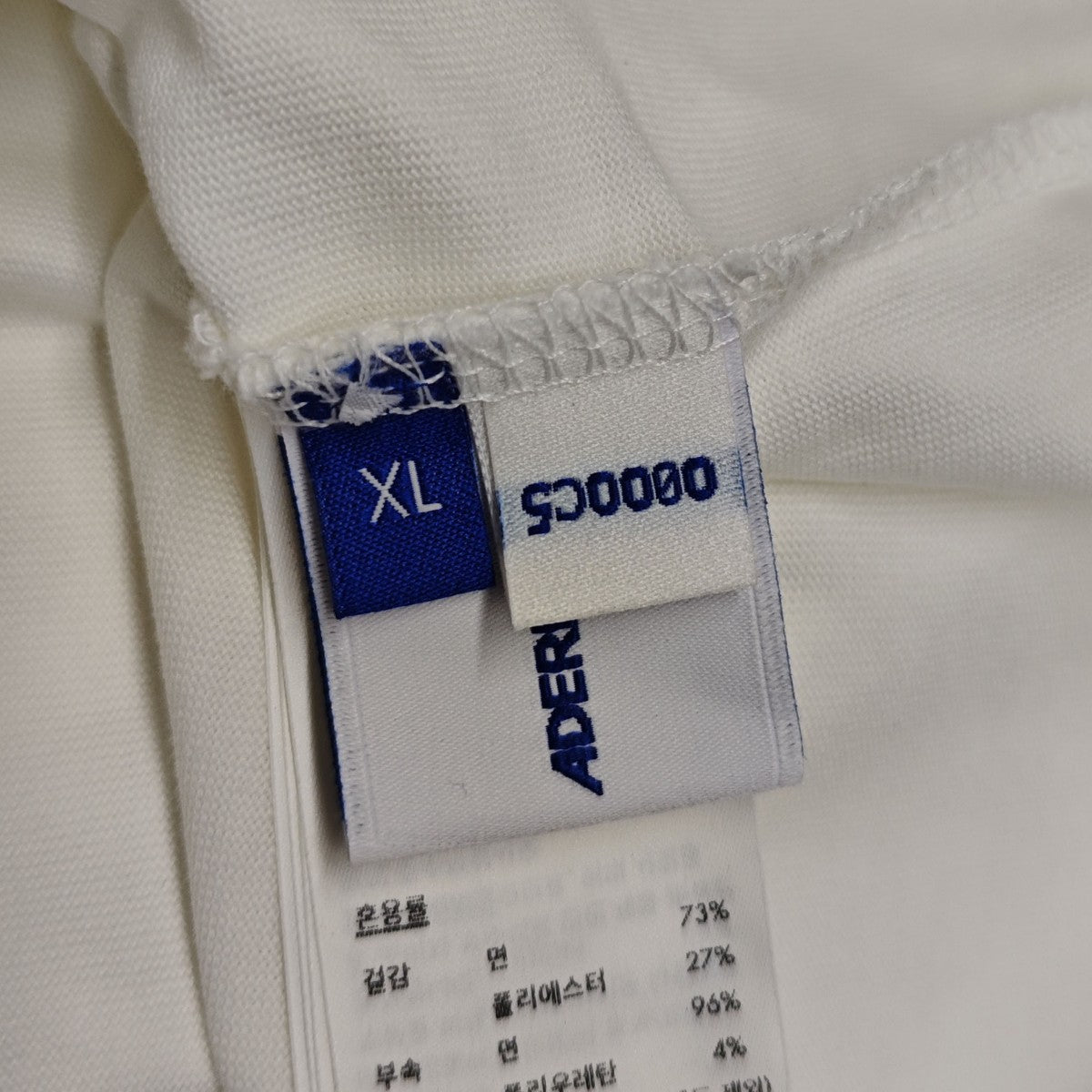 ダメージパッチロゴTシャツ