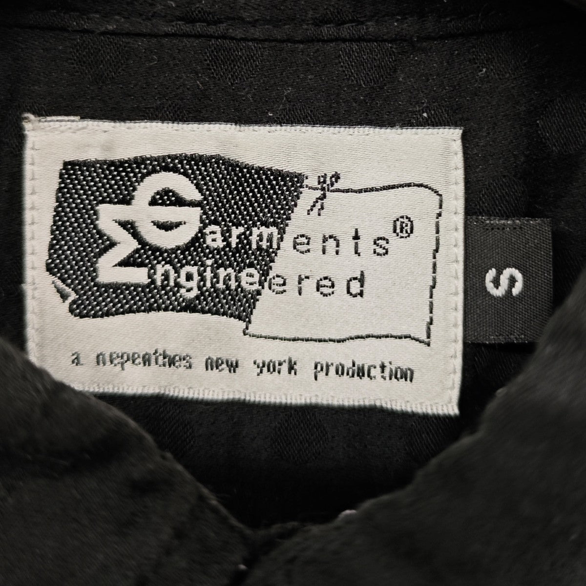 Engineered Garments ドット柄ブタンダウンシャツ 古着・中古-4枚目のアイテム画像