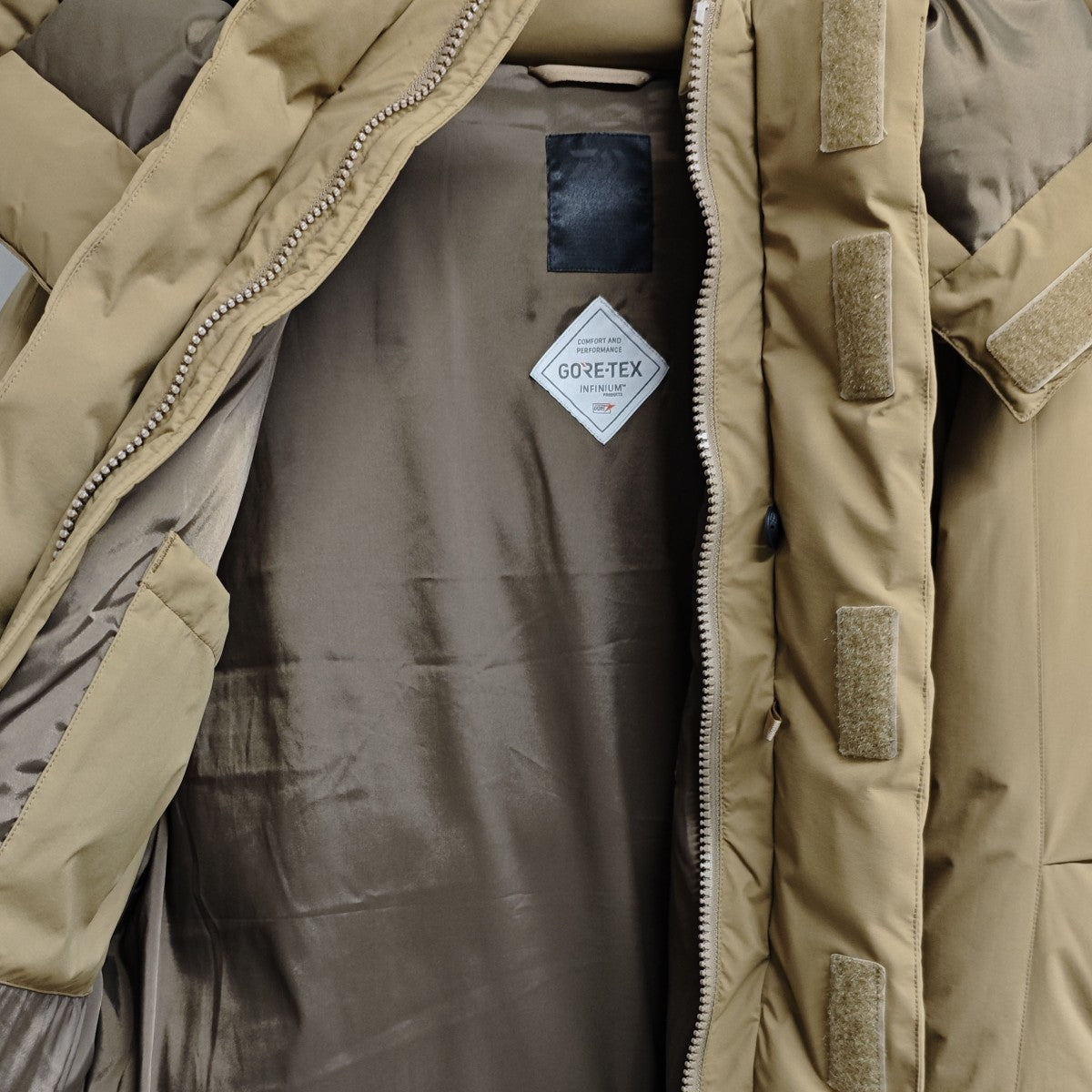 GORE-TEX INFINIUM EXPEDITION DOWN JACKET ダウンジャケット