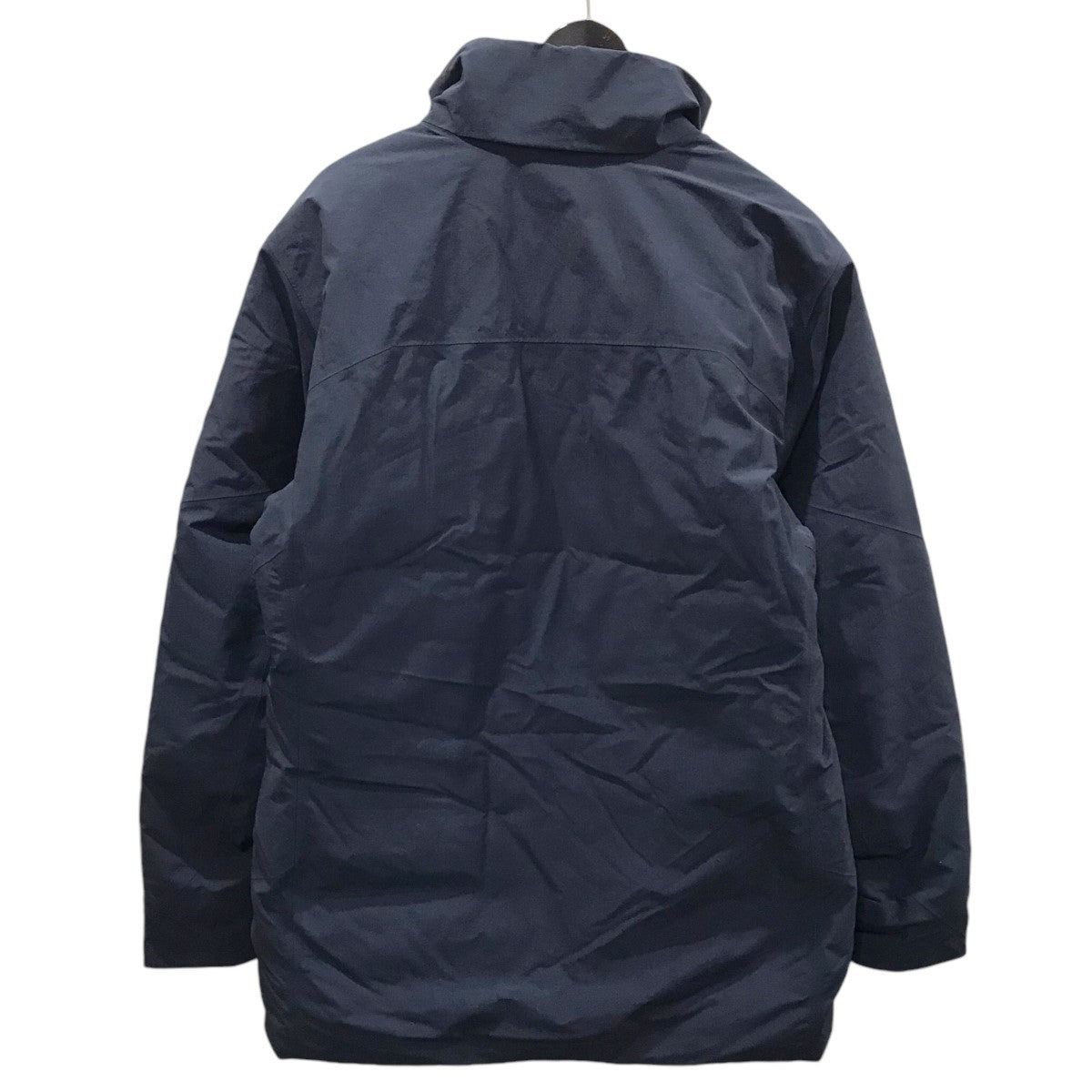 アークテリクスのダウンジャケット Camosun Parka カモーソンパーカ 16110です。 ARC’TERYX アウター 古着・中古アイテム