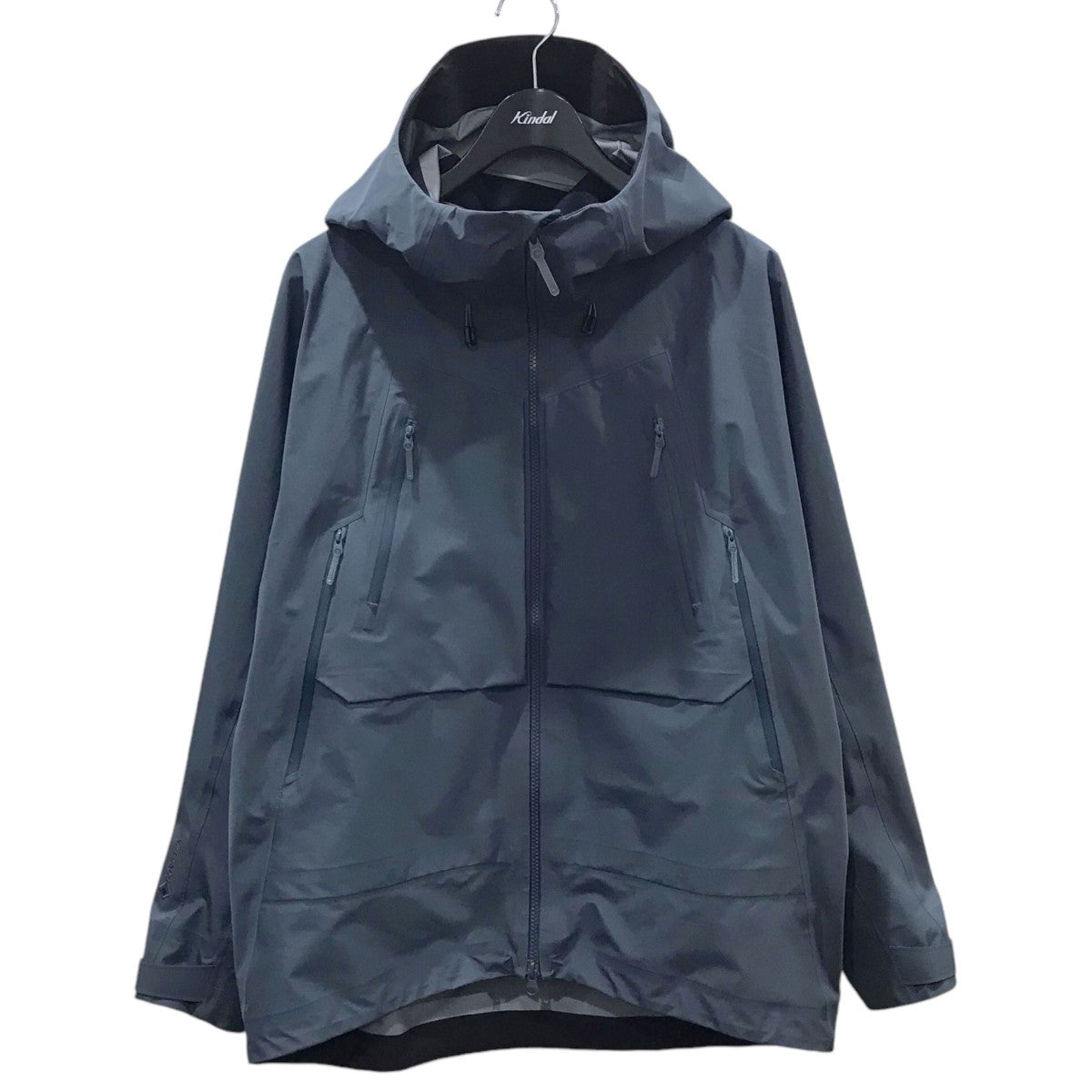 Descente ALLTERRAIN 81(デサント オルテライン エイティワン) マウンテンパーカー GORE-TEX SHELLJACKET  ZC ゴアテックス シェルジャケット ZC DOMXGC32 DOMXGC32 グレー サイズ M｜【公式】カインドオルオンライン  ブランド古着・中古通販【kindal】