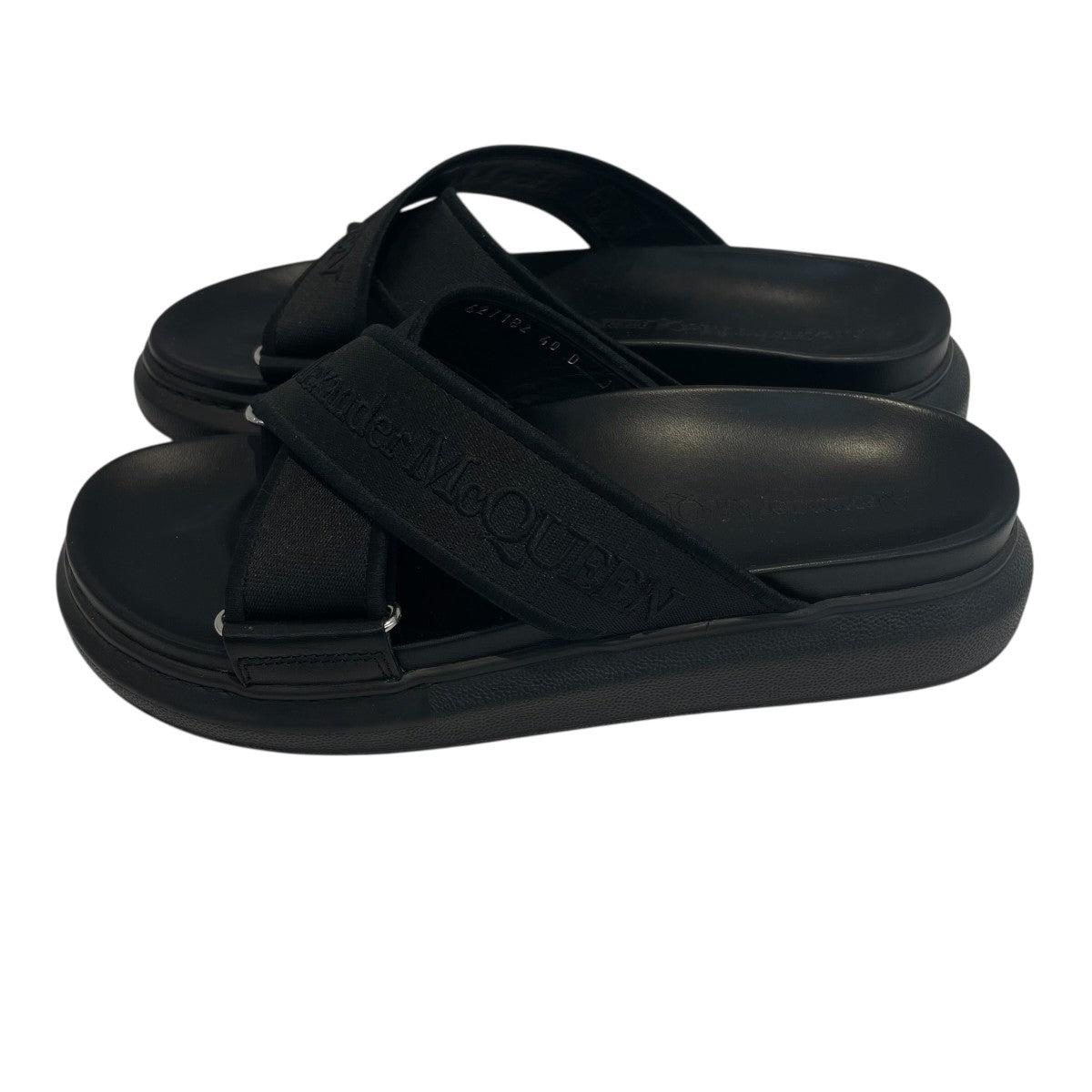 Alexander McQueen ブラックサンダル Women's T-Bar Caged Sandal in Black | Alexander McQueen US
