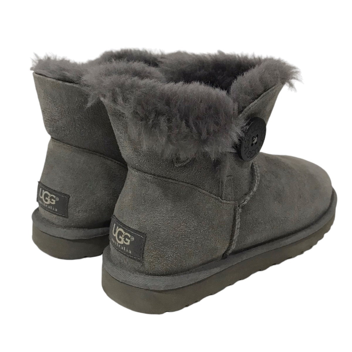 UGG(アグ) ムートンブーツ MINI BAILEY BUTTON ミニ ベイリーボタン 3352 3352 グレー サイズ  23cm｜【公式】カインドオルオンライン ブランド古着・中古通販【kindal】