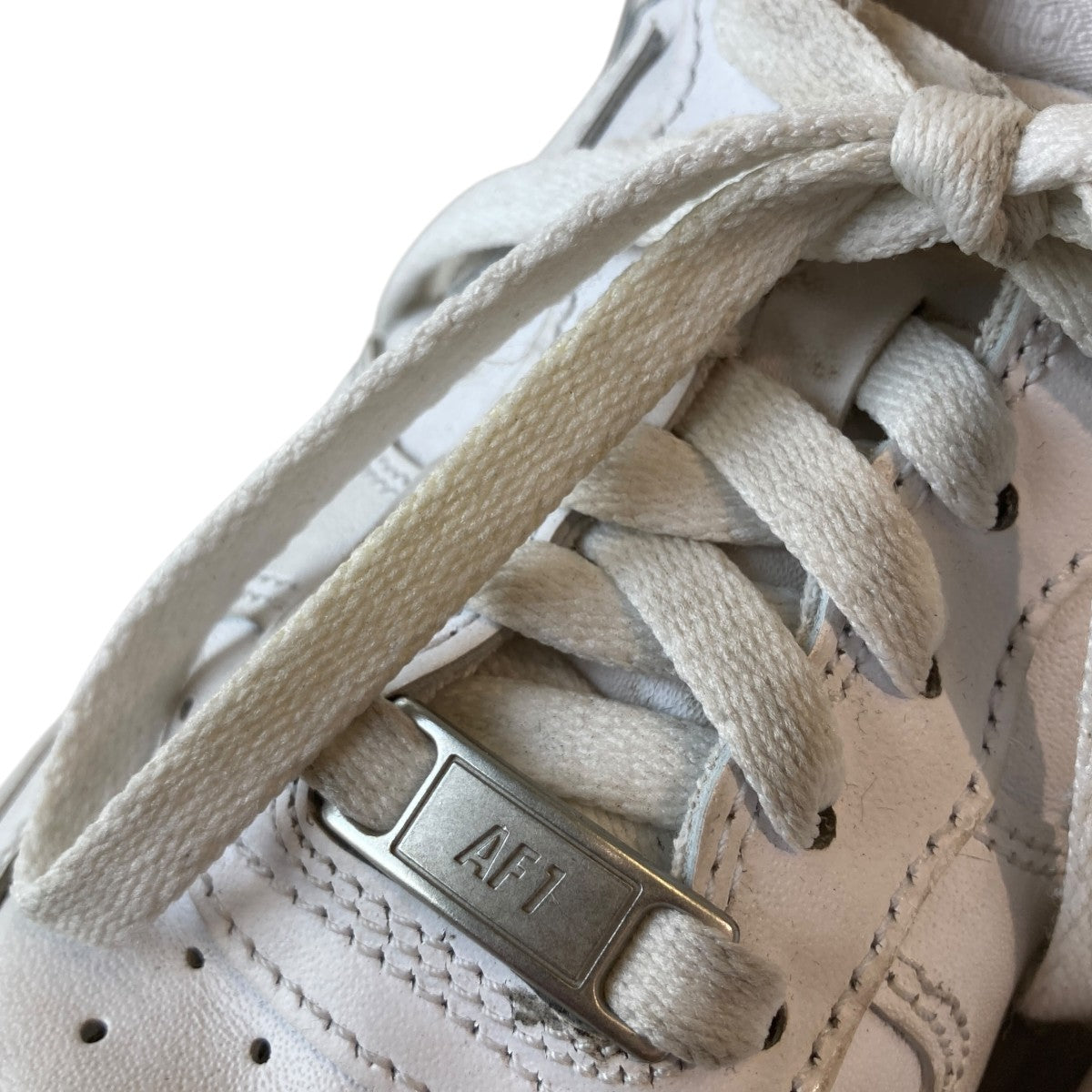 Nike DD8959100 関税送料込 NIKE】送料・関税込 DD8959-103 WMNS AIR FORCE 1 07 (Nike