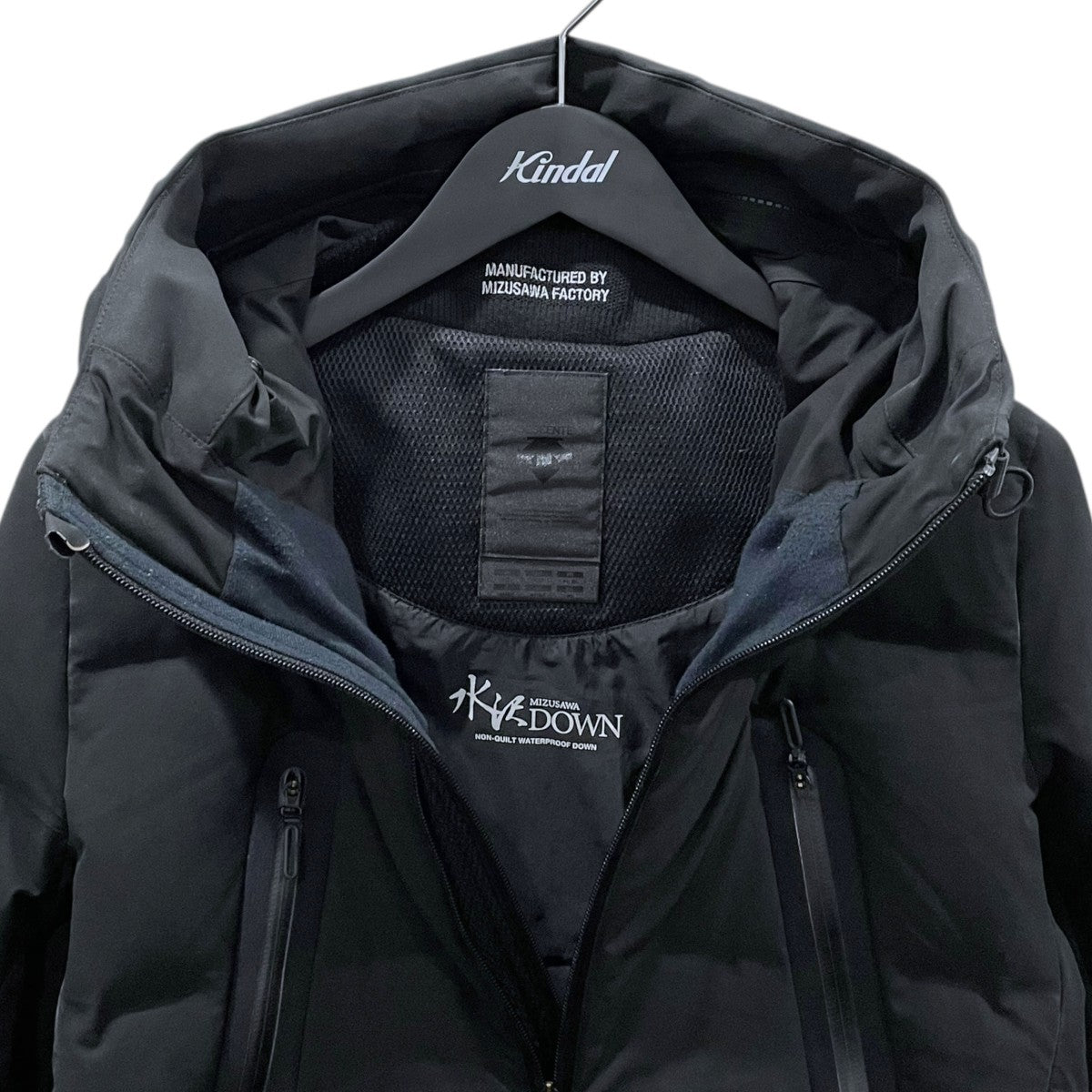 DESCENTE(デサント) ダウンジャケット 水沢ダウン DAMMGK30U DAMMGK30U