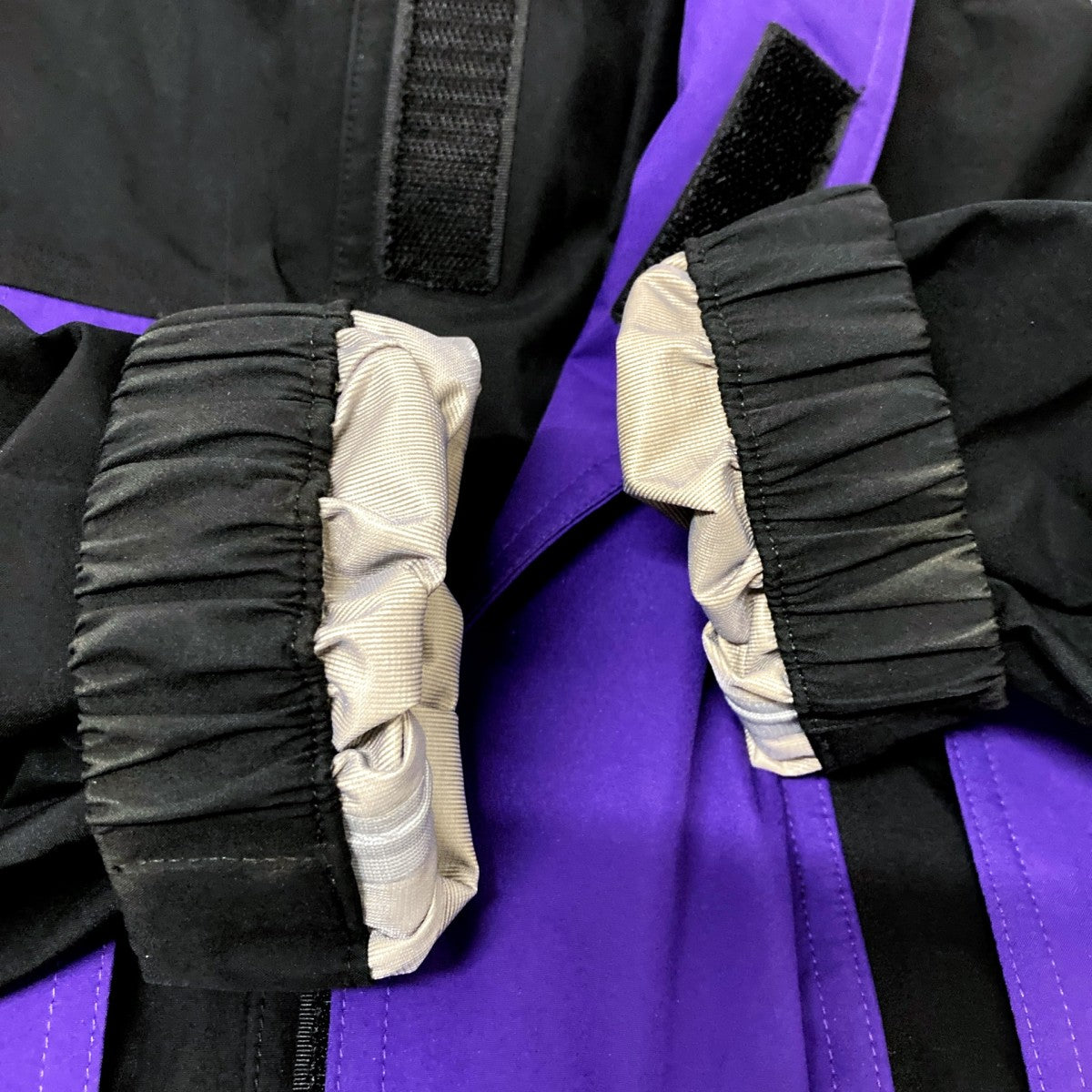 NIKE ACG(ナイキエーシージー) マウンテンパーカーCD7649 010 CD7649