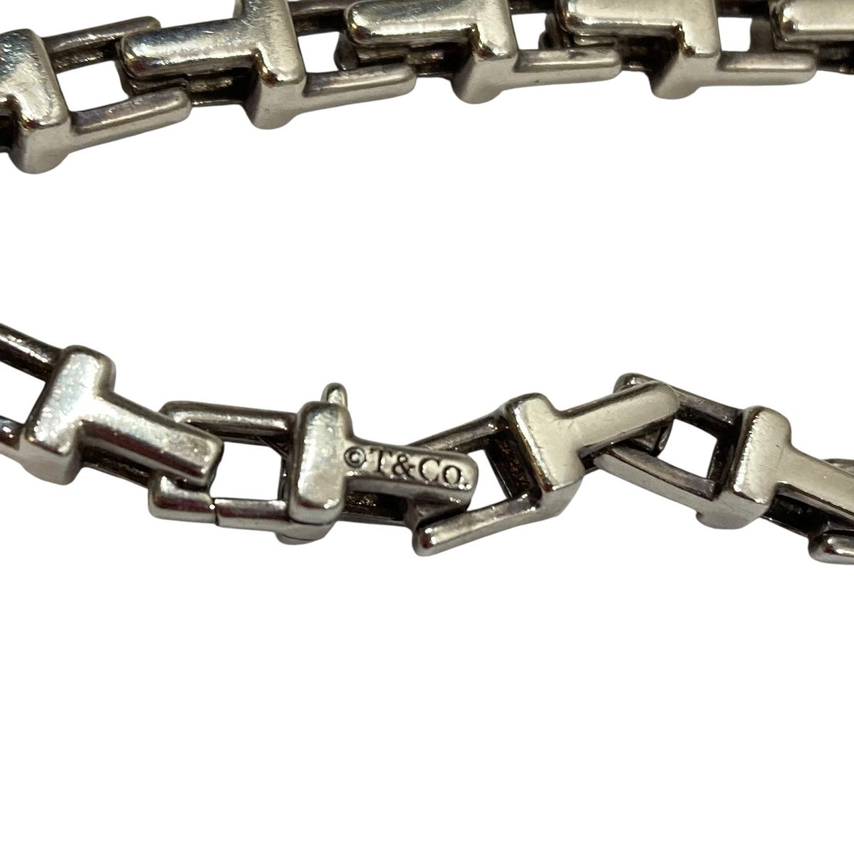 Tiffany ＆ Co．(ティファニー) Tナローチェーンブレスレット