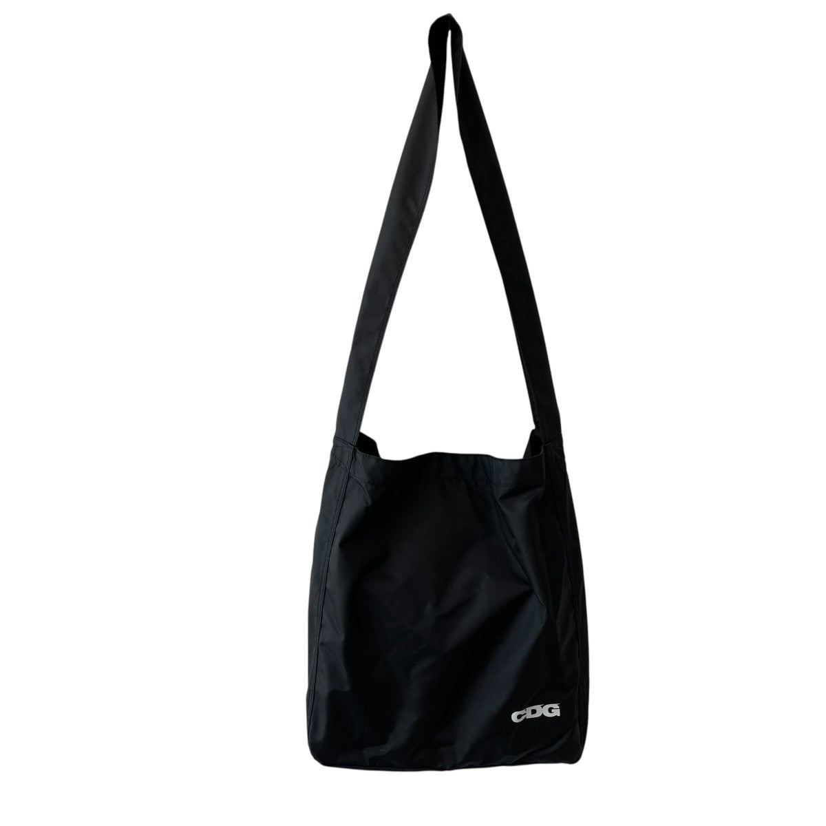 CDG Large Shoulderバッグ CDG: Large Shoulder Bag (Navy) | DSMNY E-SHOP