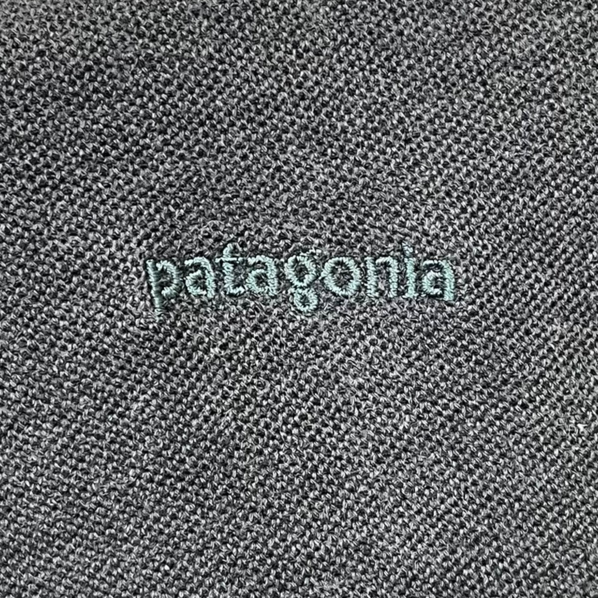 patagonia グレー ポロシャツ 8077000793968_2.jpg?v=