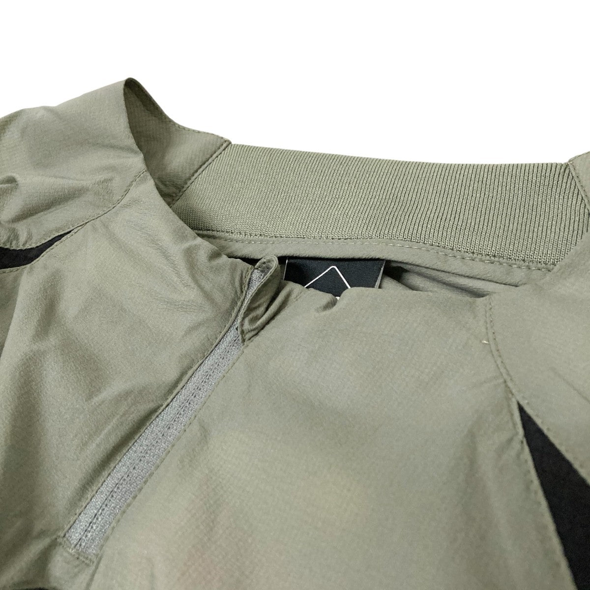 25SSULTRA LIGHT WEIGHT HALF ZIP PISTEハーフジップトップスFCRB 250044