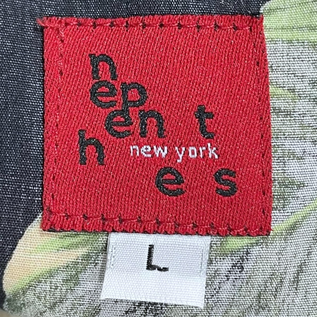 NEPENTHES ボタニカル柄半袖シャツ 古着・中古-4枚目のアイテム画像