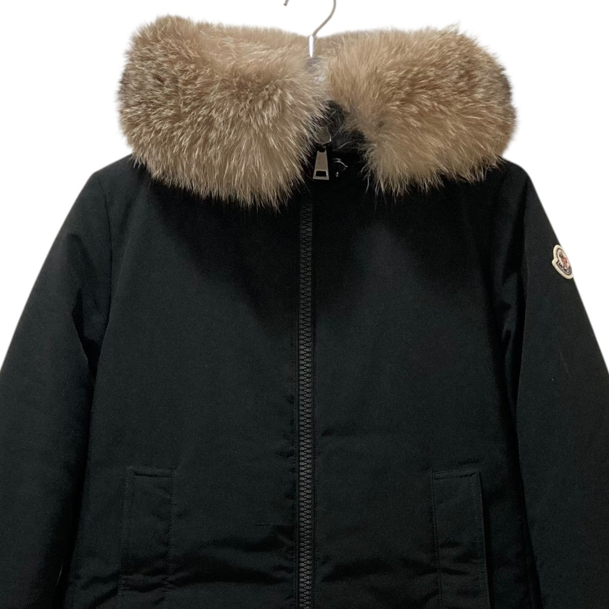 MONCLER 本物 ファー ダウン コート MONCLER(モンクレール)のファー付きダウンジャケット 人気モデル
