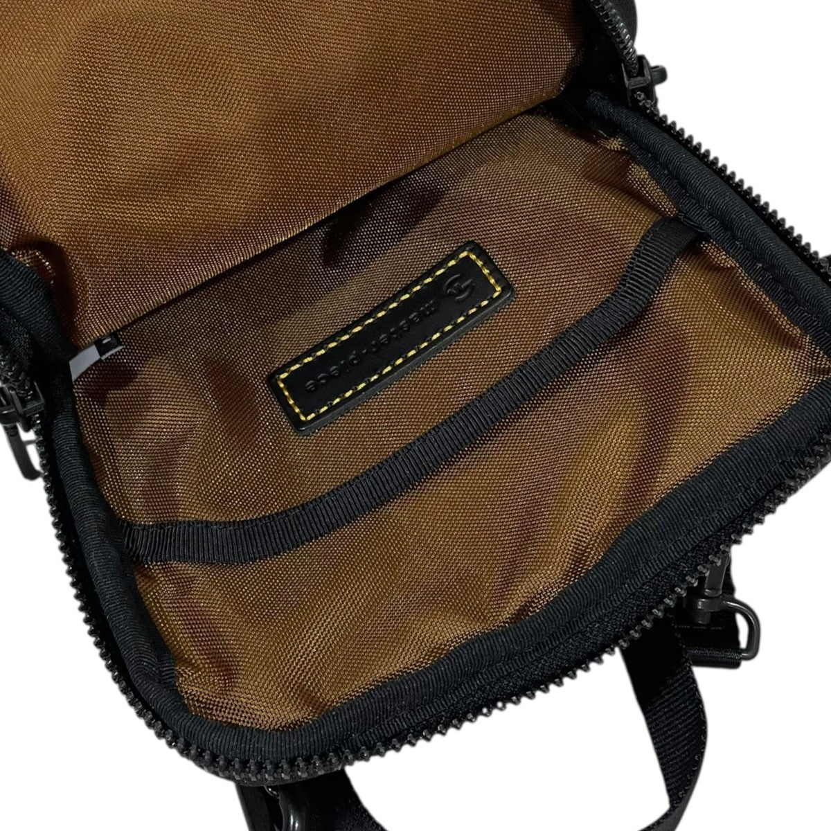 ナイロンショルダーバッグ confi nylon ver． コンフィナイロンバージョン 02750-n